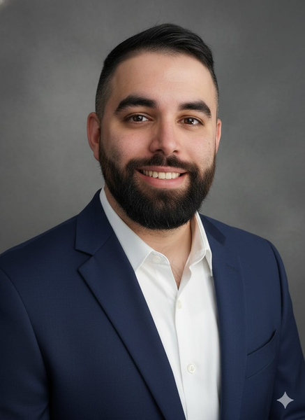Portrait of Alvaro, founder of Cleared RCM